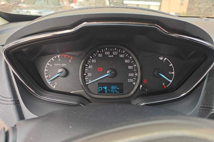 Used Ford Escort 2017 Happiness Edition 1.5L Automatic Fashion Version
