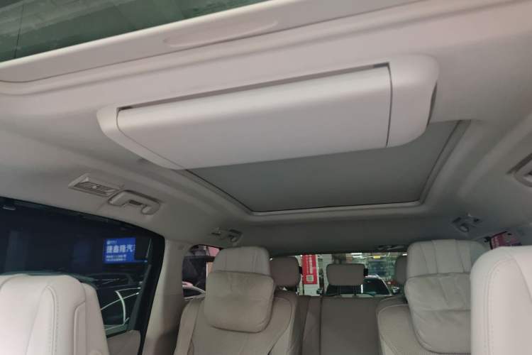 Used Buick GL8 New Energy 2024 Lu Zun Luxury Edition 7-Seater