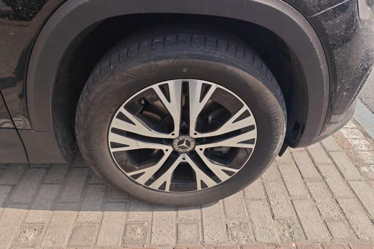 Used Mercedes-Benz GLB 2024 Refresh GLB 220 Dynamic Edition
