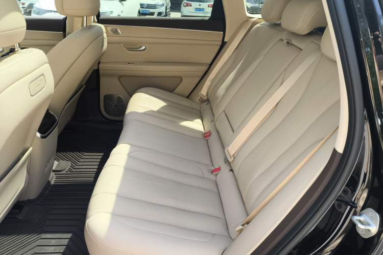 Used Hima AITO M7 2024 1.5T Intelligent Driving Rear-Drive Pro Version 5 Seats Ternary Lithium Battery Left Rear Seat