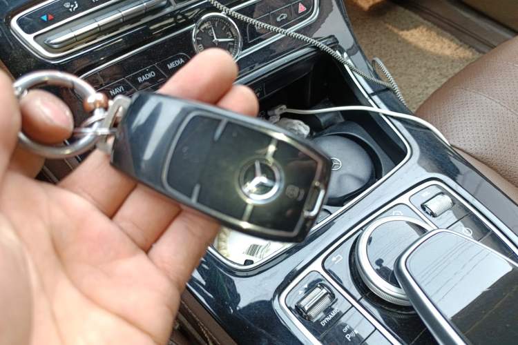 Used Mercedes-Benz E-Class 2016 E 300 L Stylish Model Vehicle Key