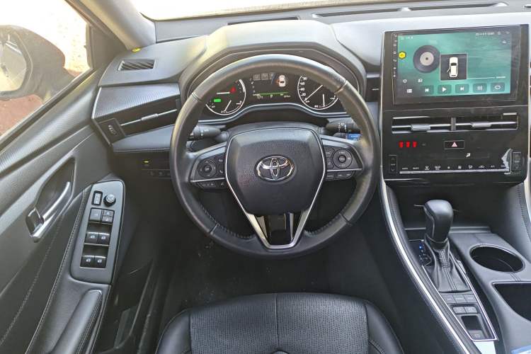 Used Toyota Avalon 2023 Dual-Engine 2.5L Luxury Edition