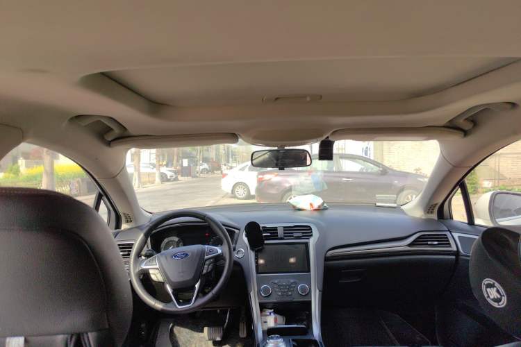 Used Ford Mondeo 2018 EcoBoost 180 Smart Control Fashion Model China V Standard