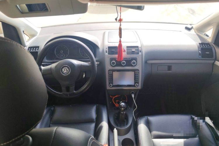 Used Volkswagen Touran 2013 1.4T Manual Fashion Edition 5 Seats