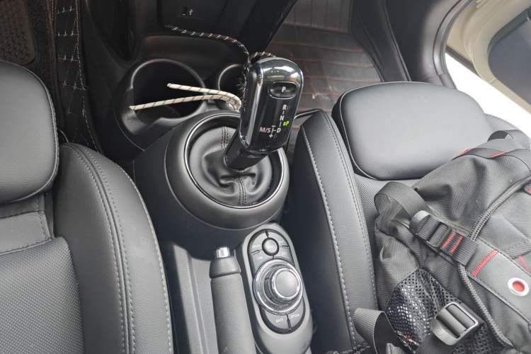 Used MINI MINI 2022 1.5T COOPER Classic Edition