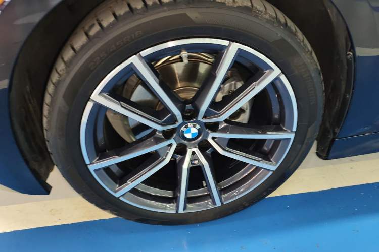 Used BMW 3 Series 2025 325Li M Sport Package
