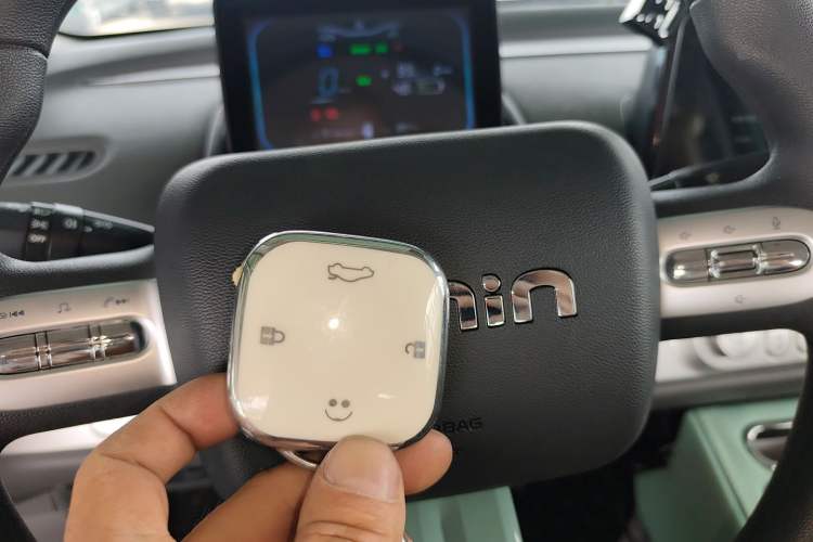 Used CHANGAN NEVO Lumin 2022 210km Sweet Edition
