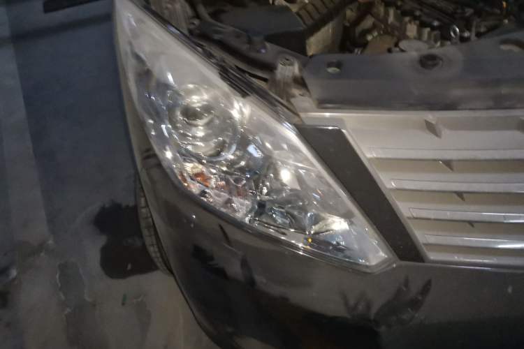 Used FORTHING Lingzhi PLUS 2021 2.0L Manual Luxury 7-Seater