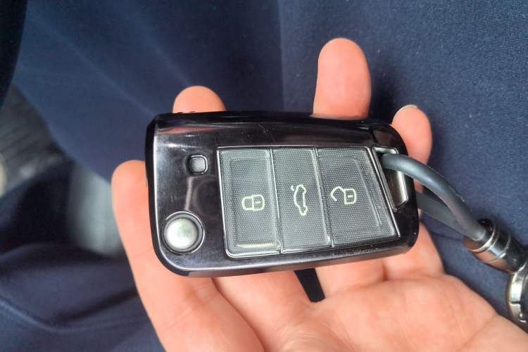 Used Volkswagen Sagitar 2021 200TSI DSG Comfort Connect Edition Vehicle Key