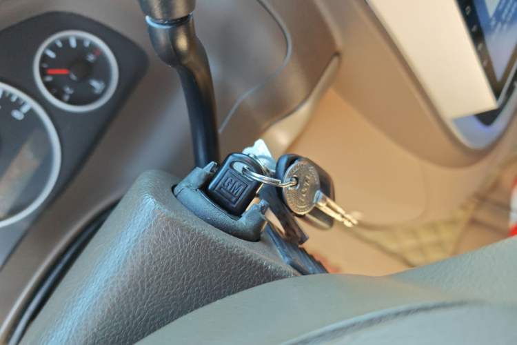 Used Buick GL8 2014 2.4L Classic Edition