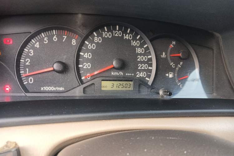 Used Toyota Corolla EX 2011 1.6L Manual Luxury Edition