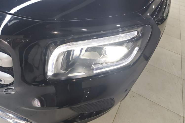 Used Mercedes-Benz GLB 2021 GLB 200 Fashion Model Left Front Headlight