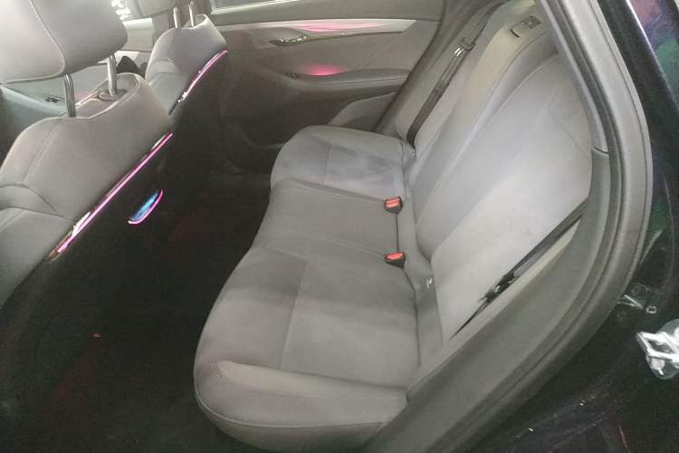 Used VOYAH PASSION 2024 PHEV Four-Wheel Drive Ultra-Long Range Flagship Model
