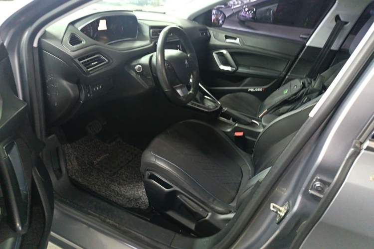 Used Peugeot 308 2016 230THP Automatic Luxury Edition