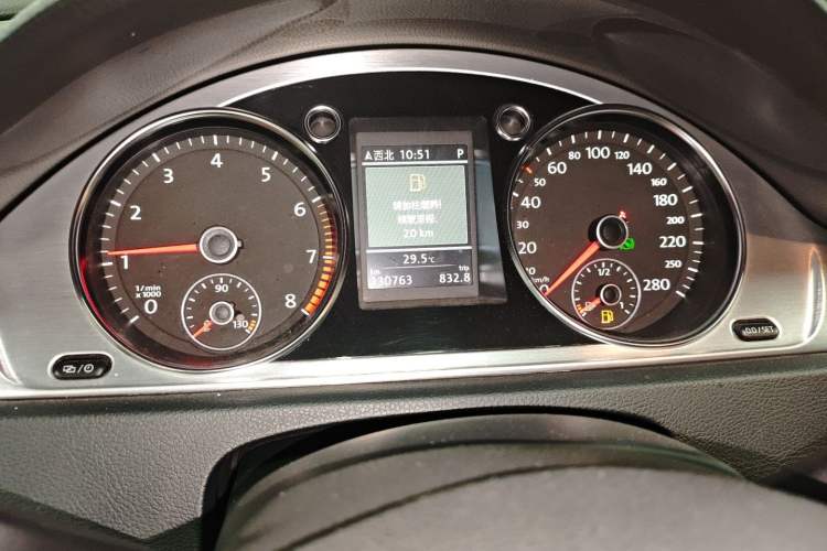 Used Volkswagen FAW-Volkswagen CC 2013 2.0 TSI Luxury Model Instrument Cluster