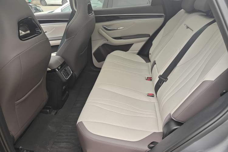 Used BYD Song PLUS New Energy 2025 DM-i Smart Drive 112KM Prestige Model
