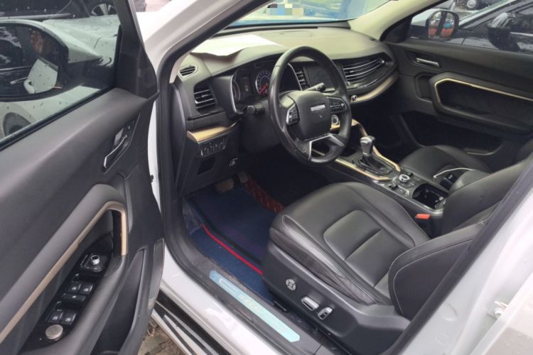 Used Haval H6 2019 Blue Label 1.5 GDIT Automatic Luxury Smart Connectivity Edition Driver Seat