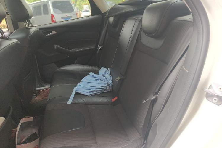 Used Ford Focus 2012 Sedan 1.6L Automatic Fashion Edition Left Rear Seat