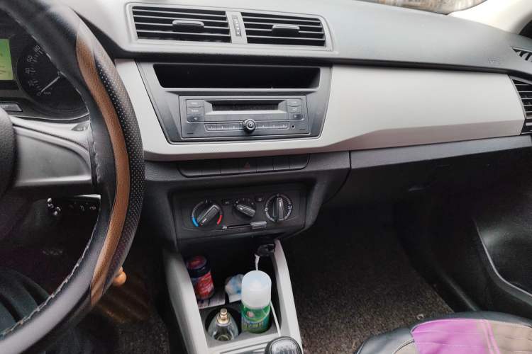 Used Skoda Fabia 2015 1.4L Manual Front-Wheel Drive Model