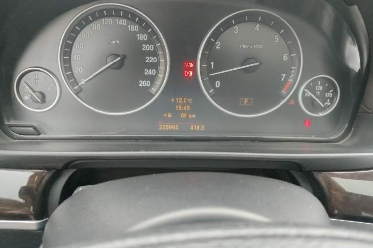 Used BMW 5 Series 2011 523Li Luxury Model Odometer Close Up