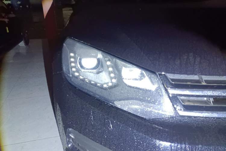 Used Volkswagen Touareg 2011 3.0 TSI Comfort Version