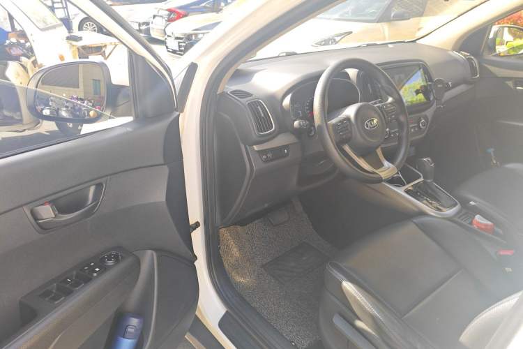 Used Kia KX3 2017 1.6L Automatic Aoya Version