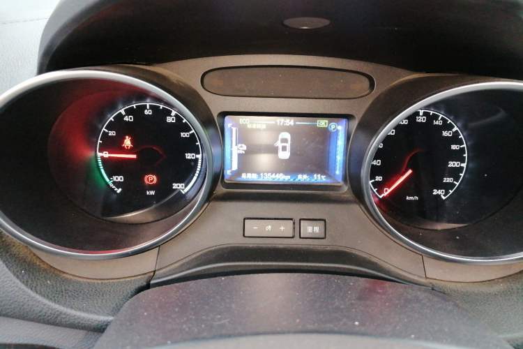 Used BYD Yuan New Energy 2018 EV360 Smart Connect Cool Edition