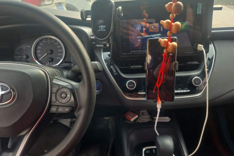 Used Toyota Levin 2022 Dual-Motor 1.8H E-CVT Leading Edition Audio And AC Panel