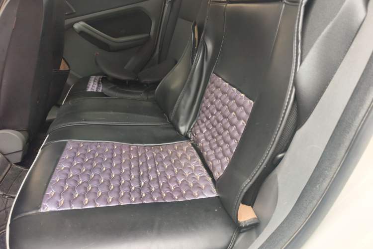 Used Ford Focus 2012 Hatchback Classic 1.8L Manual Base Model Left Rear Seat