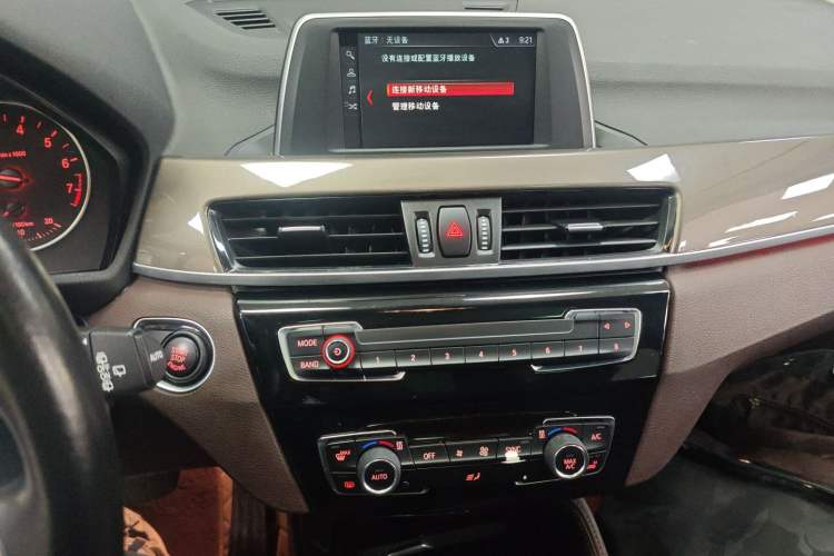 Used BMW X1 2018 sDrive18Li Luxury Model Audio And AC Panel