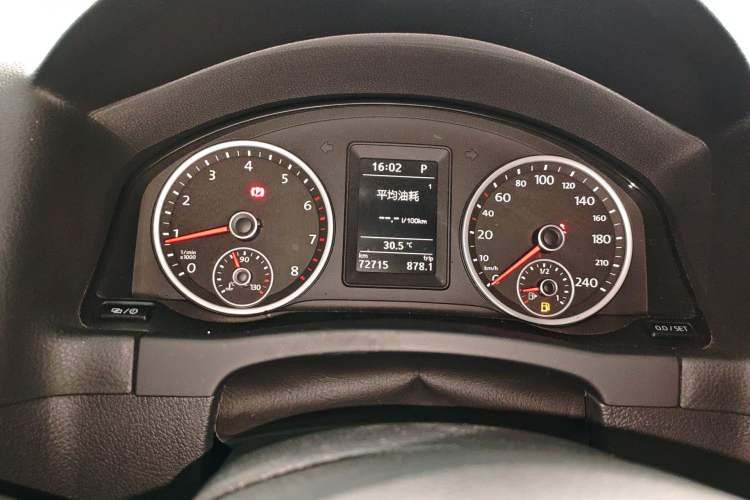 Used Volkswagen Tiguan 2016 300TSI Automatic Two-Wheel Drive Trend Edition Instrument Cluster