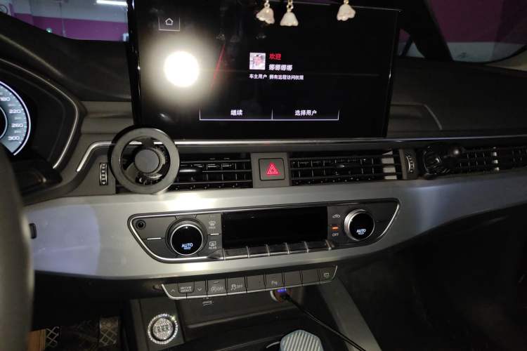 Used Audi A4L 2020 40 TFSI Fashion Dynamic Model
