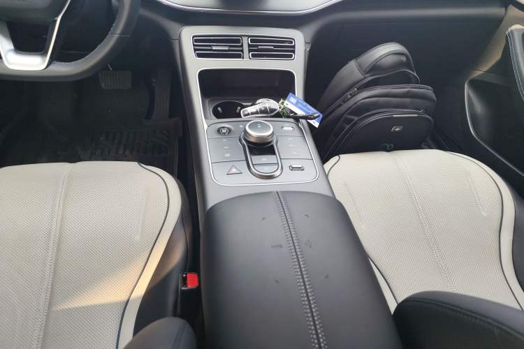 Used BYD Destroyer 05 2024 HONOR Edition DM-i 55KM Luxury Model
