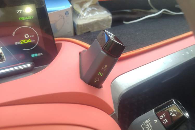 Used Baojun E200 2019 250KM Smart Drive Edition
