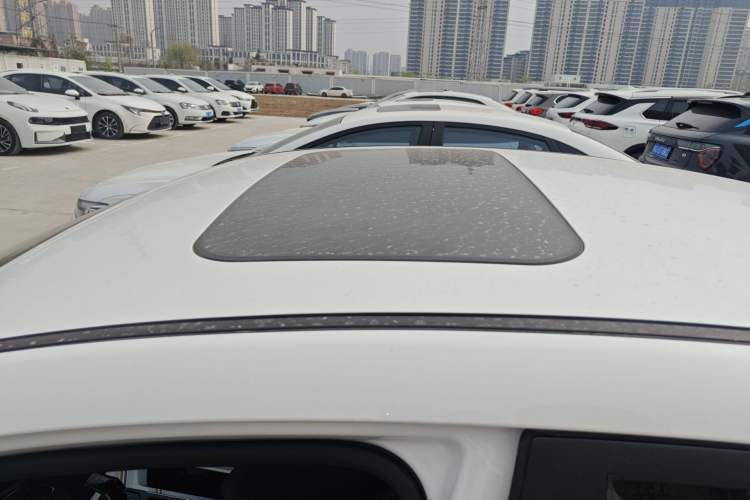 Used Geely Auto Emgrand L HiP 2024 Longteng Edition 1.5TD-DHT Pro 100KM Superior Model Roof