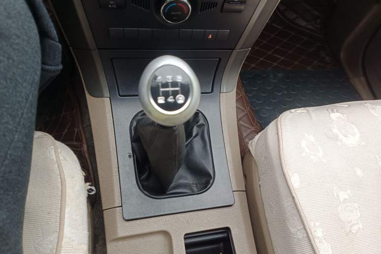 Used Haval H3 2012 2.5 TCI Two-Wheel-Drive Champion Edition