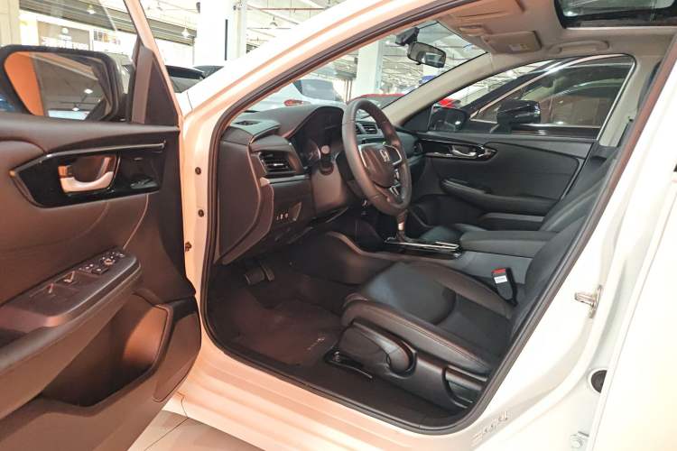 Used Honda Envix 2022 180TURBO CVT Comfort Version