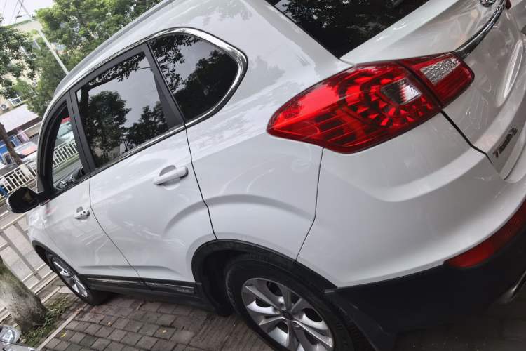 Used Chery Tiggo 5 2014 2.0L CVT Family Deluxe Edition