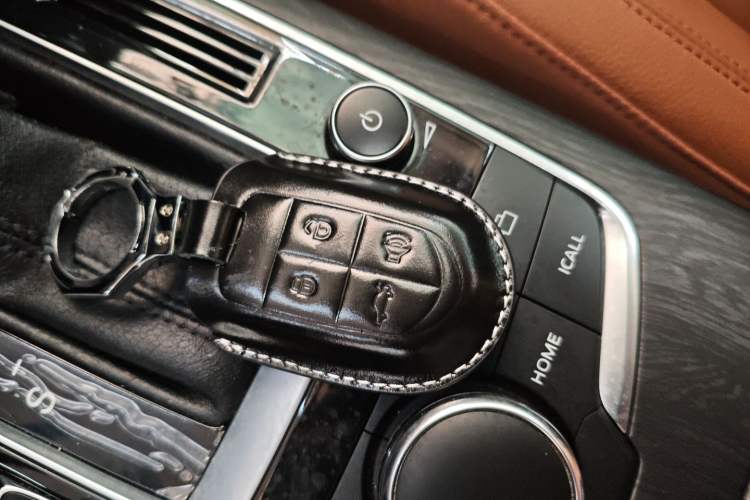 Used BORGWARD BX7 2016 28T Two-Wheel Drive Luxury Version 5 Seats