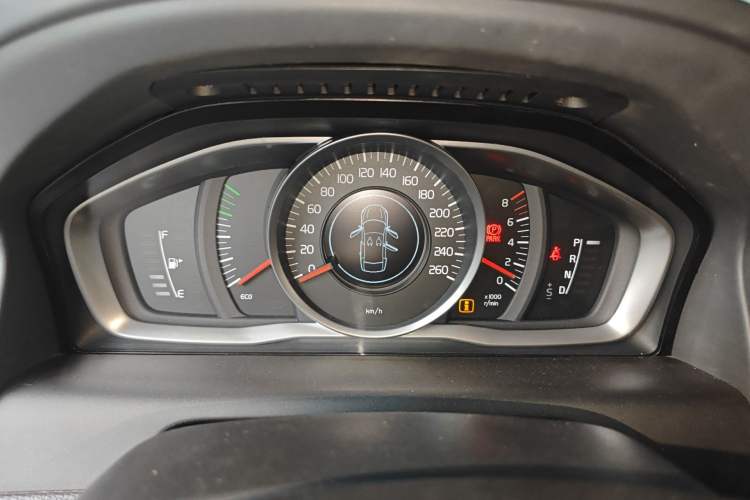 Used Volvo XC60 2016 T5 Smart Upgrade Model