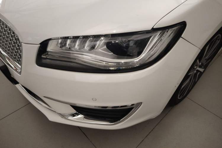 Used Lincoln MKZ 2017 2.0T Luxury Edition
