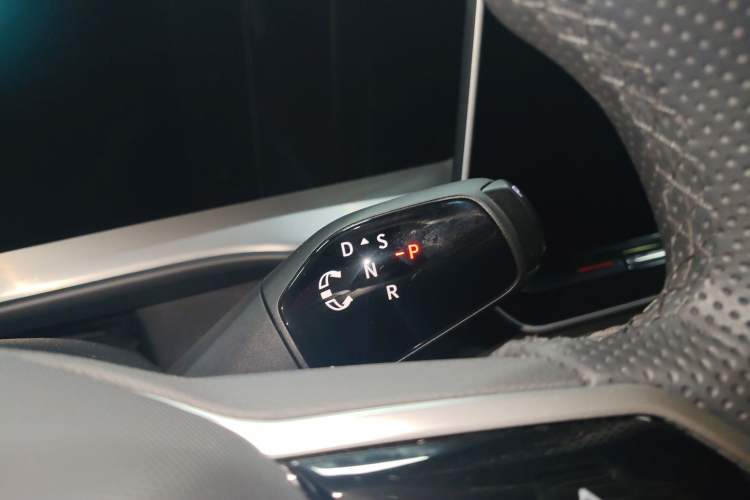 Used Volkswagen Teramont 2025 Tiguan Pro 450TSI Four-Wheel Drive Summit Edition