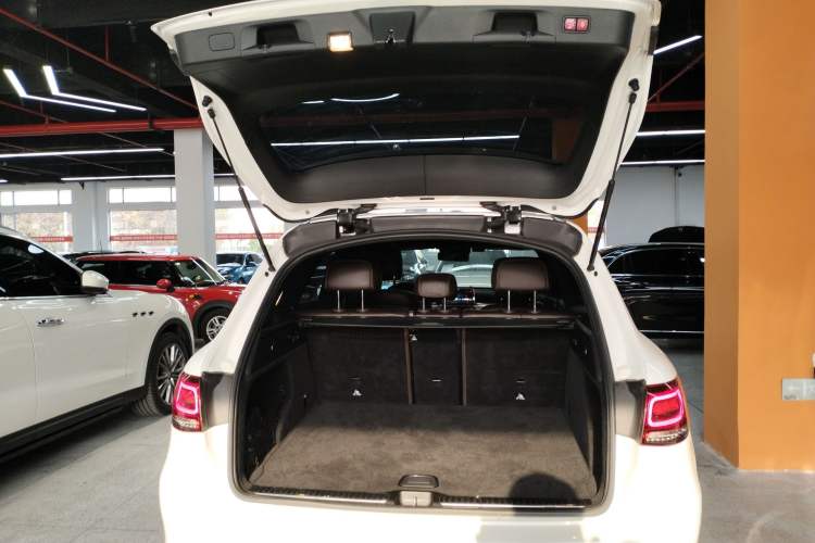 Used Mercedes-Benz GLC 2021 GLC 300 L 4MATIC Dynamic Model