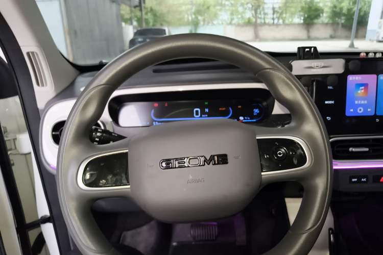 Used Geely Galaxy Panda 2025 210km Panda Kart Steering Wheel