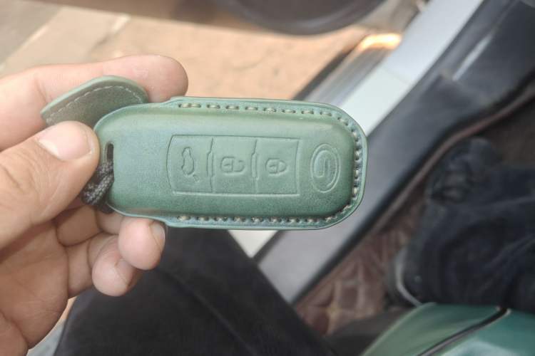 Used GAC Trumpchi GS4 2017 235T Automatic Two-Wheel Drive Luxury Smart Connectivity Version
