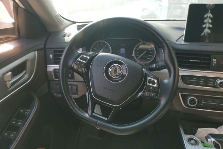 Used FORTHING Joyear X5 2017 Jingxiang Series 1.5T CVT Smart Connectivity Model