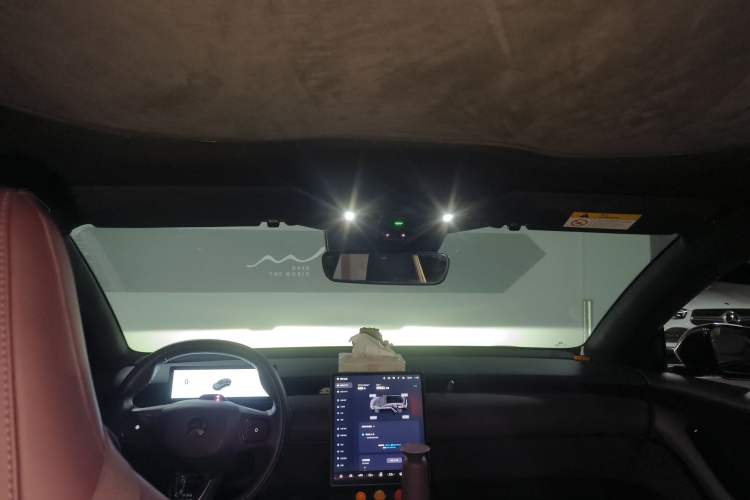 Used Nio ET5T 2024 75kWh Touring Headliner