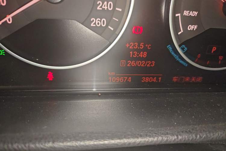 Used BMW 3 Series 2014 320Li Luxury Design Package