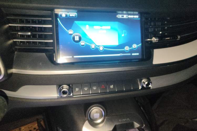 Used Haval H6 2017 Red-Label 1.3T Automatic Two-Wheel Drive Fashion Edition