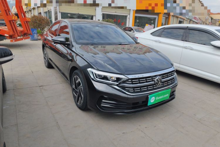 Used Volkswagen Sagitar 2023 300TSI DSG Excellence Edition Front Right 45 Deg